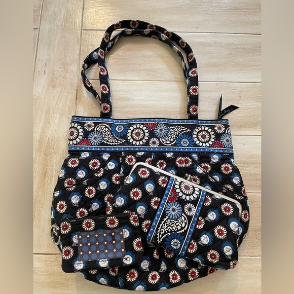 Vera Bradley 3 piece purse set. Blue Red White owl print. Retired pattern - Picture 1 of 14